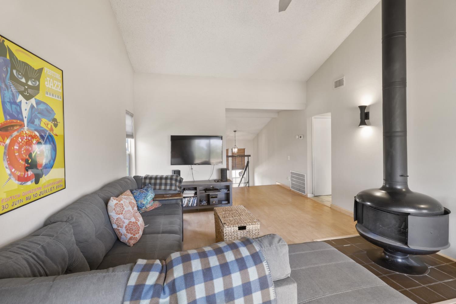 2544 Rio Bravo Circle Sacramento, CA 95826 - Photo 13 of 45