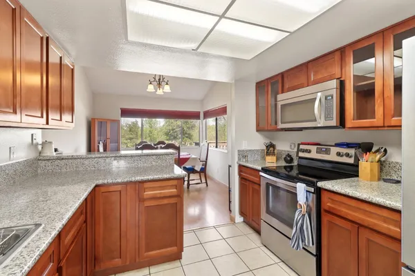$380,000 | 2544 Rio Bravo Circle, Sacramento, CA 95826