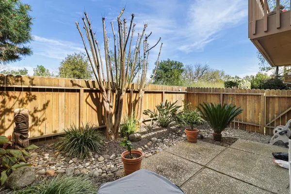 $380,000 | 2544 Rio Bravo Circle, Sacramento, CA 95826
