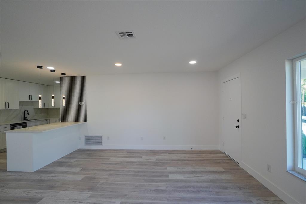 1461 Royal Road Venice, FL 34293 - Photo 7 of 68