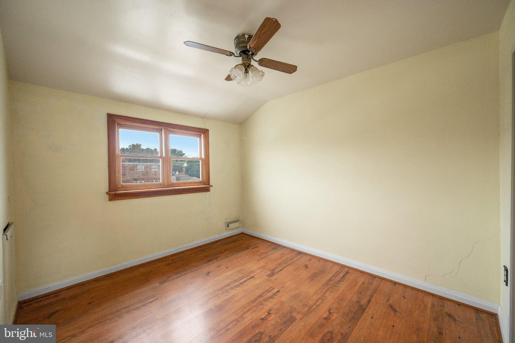 2004 Ormand Road Baltimore, MD 21222 - Photo 13 of 36 Gallery Image 13
