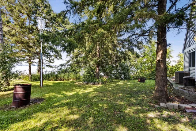 $1,250,000 | 11670 North Lakeview Drive, Edgerton, WI 53534