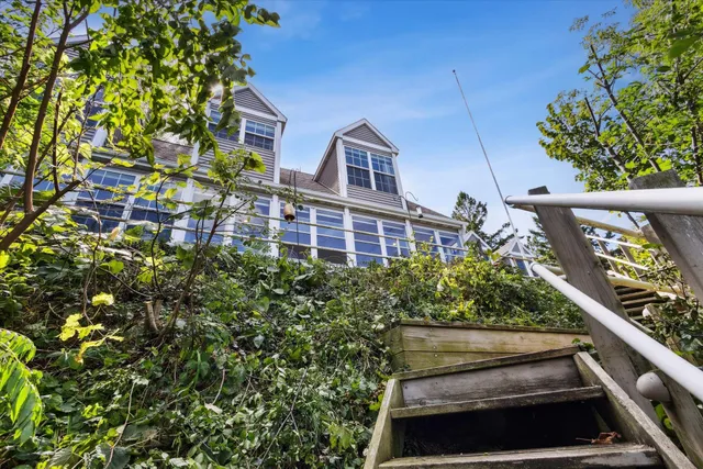 $1,250,000 | 11670 North Lakeview Drive, Edgerton, WI 53534