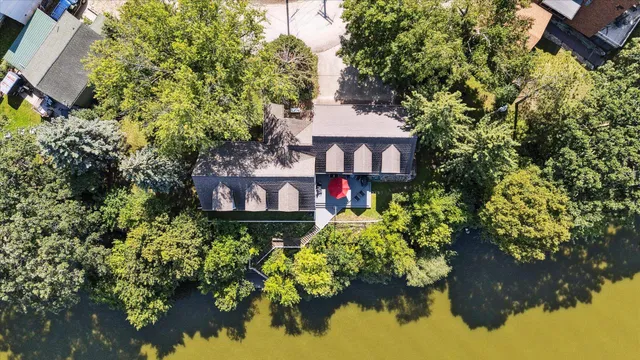 $1,250,000 | 11670 North Lakeview Drive, Edgerton, WI 53534