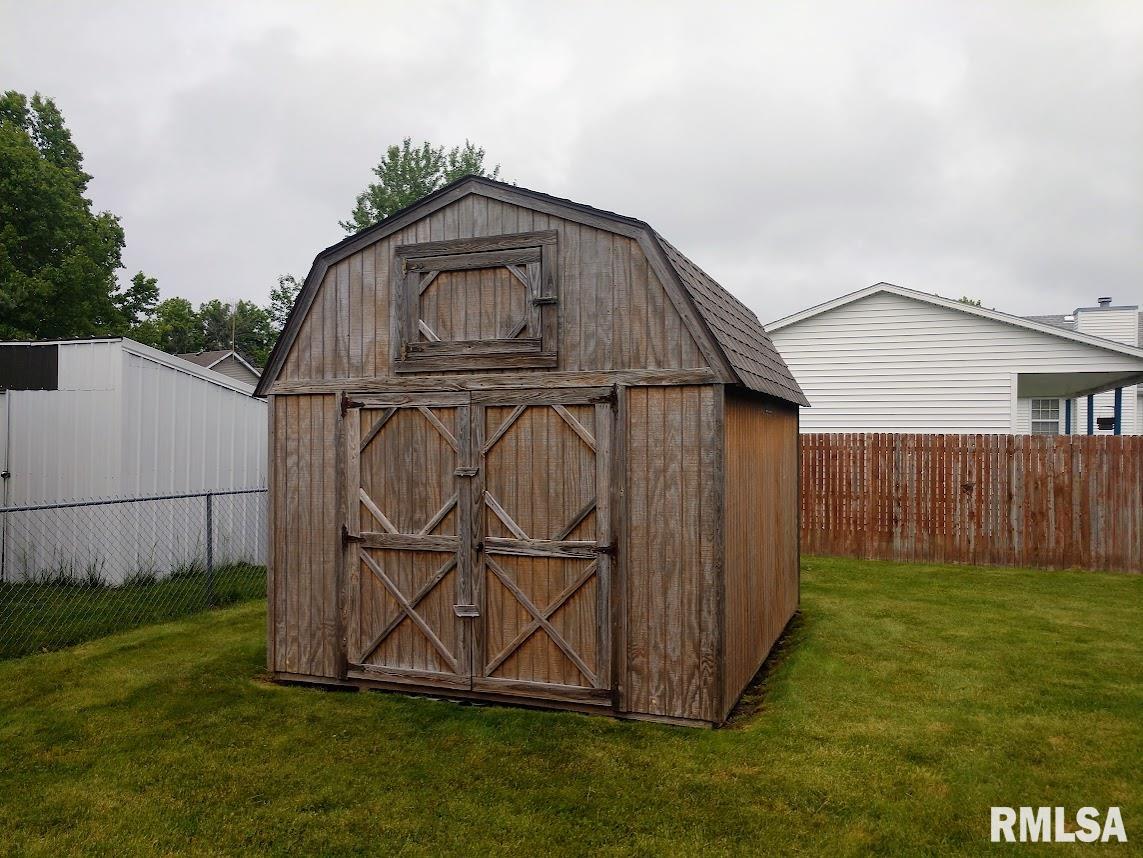 219 North County Line Road Virden, IL 62690 - Photo 27 of 28