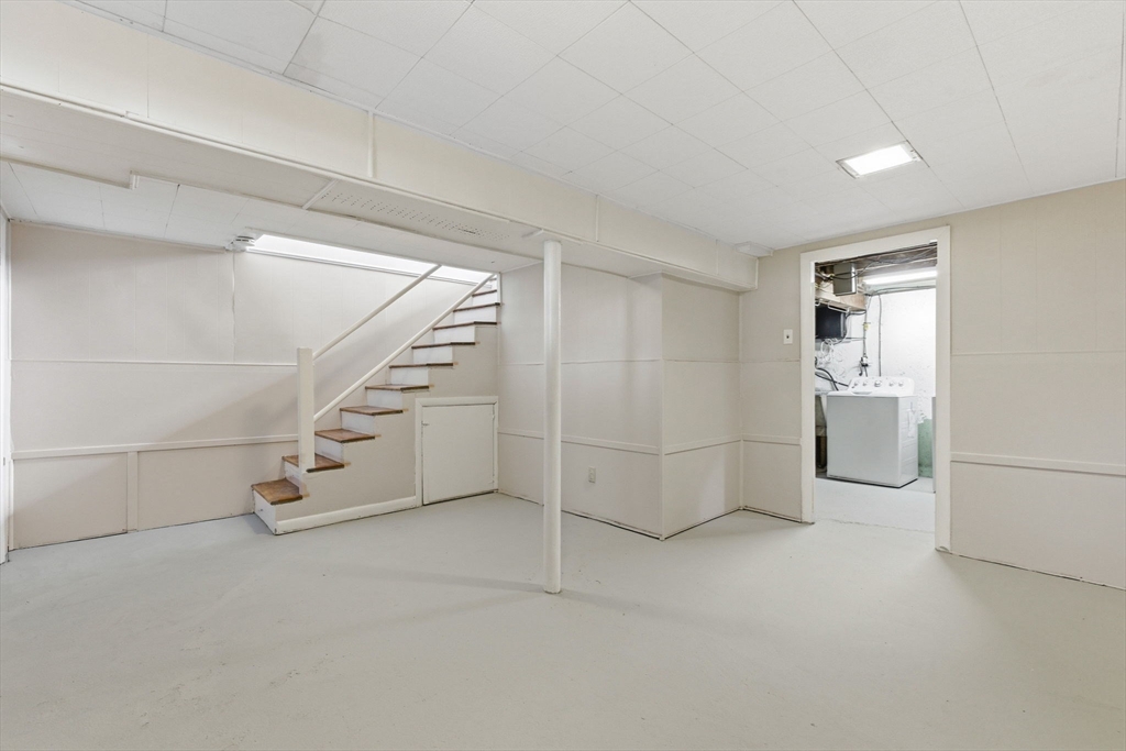 18-20 Payne Road, Unit 20 Newton, MA 02461 - Photo 9 of 13