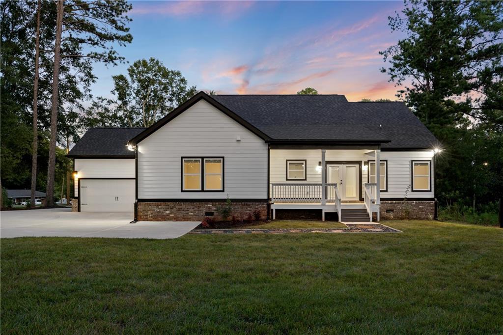 98 Reese Street Monroe, GA 30655 - Photo 4 of 41