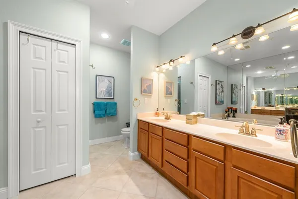 $599,000 | 1202 Jessie Harbor Drive, Unit 1204, Osprey, FL 34229