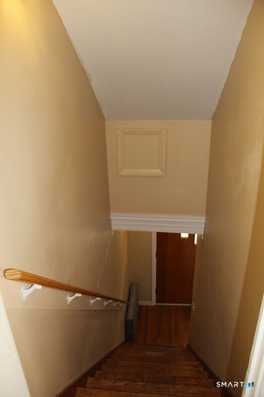 32 Ledyard Avenue, Unit 2 Groton, CT 06340 - Photo 9 of 12