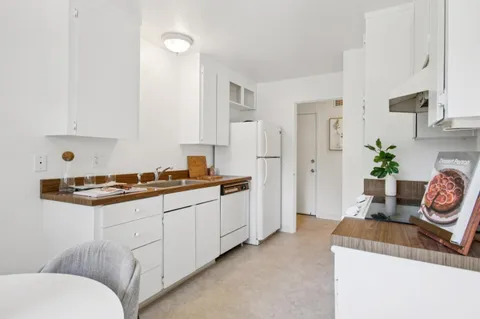 $550,000 | 9500 Center Street, Unit 40, Carmel, CA 93923