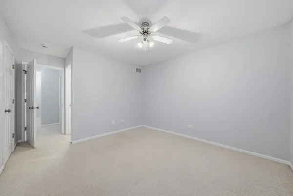 $315,000 | 1939 Grove Avenue, Schaumburg, IL 60193