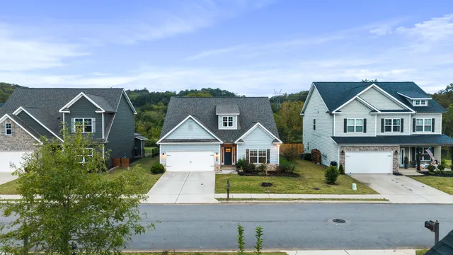 $415,000 | 10849 Prairie Lake Drive, Apison, TN 37302