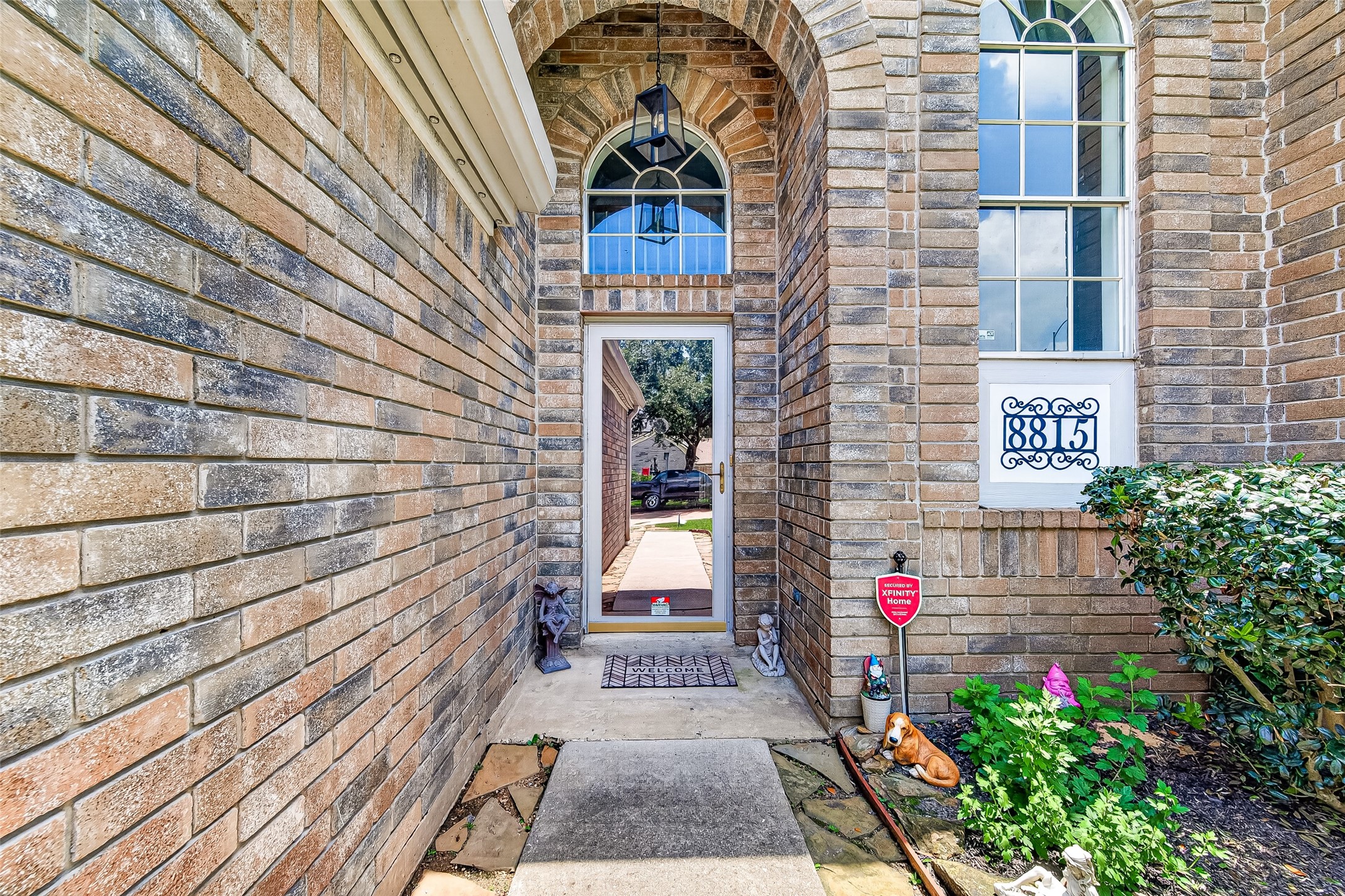 8815 Driftstone Drive Spring, TX 77379 - Photo 4 of 42