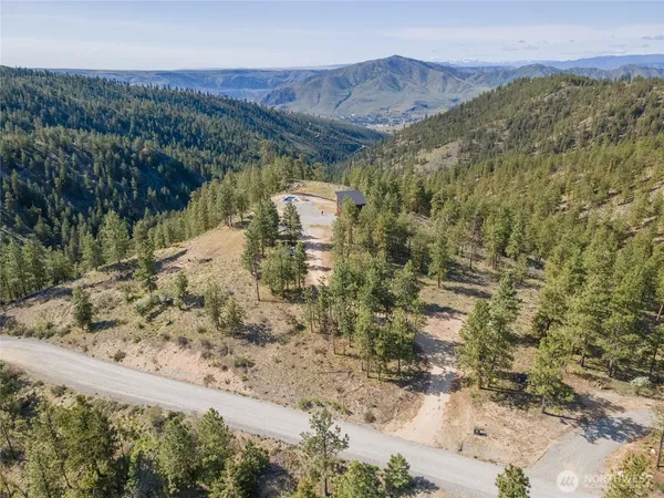 $599,000 | 317 Cottontail Lane, Chelan, WA 98816