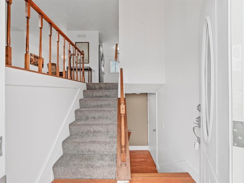 182 Old Ridge Road Coraopolis, PA 15108 - Photo 11 of 29 Gallery Image 11