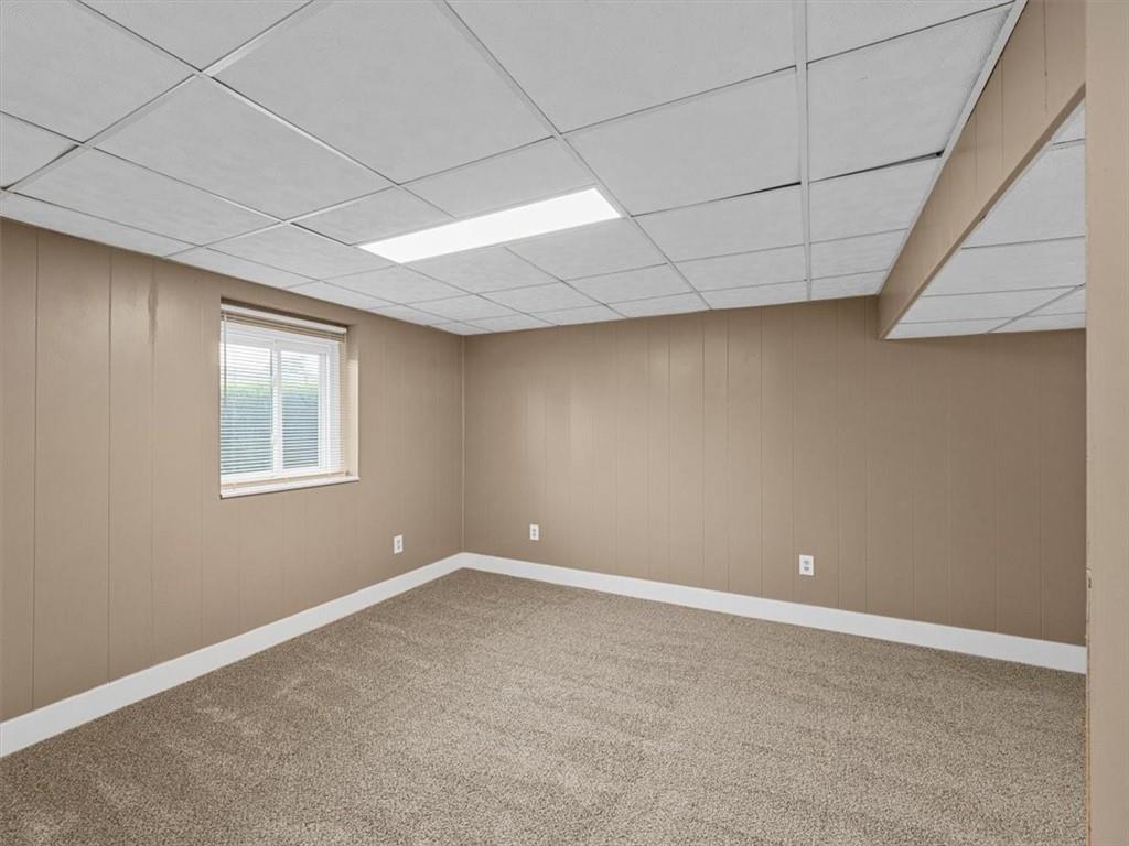 182 Old Ridge Road Coraopolis, PA 15108 - Photo 23 of 29 Gallery Image 23