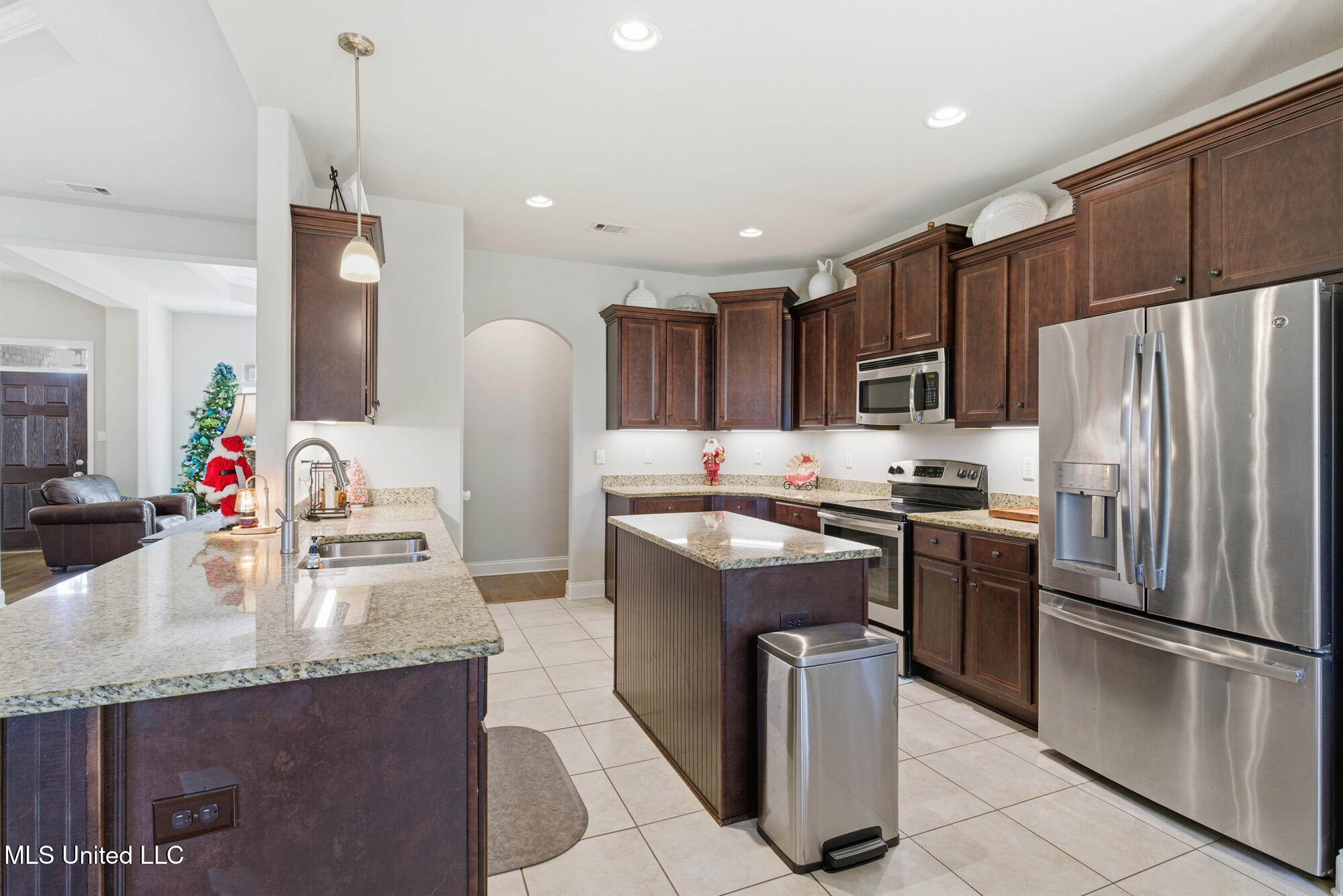 26 East Yellowstone Road Hattiesburg, MS 39402 - Photo 9 of 42 20_dsc01175