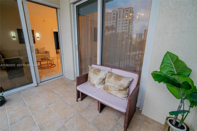 $4,300 | 20000 East Country Club Drive, Unit 409, Aventura, FL 33180