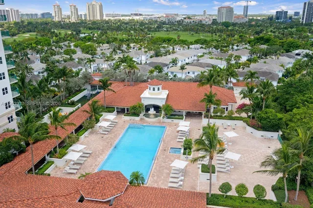 $4,300 | 20000 East Country Club Drive, Unit 409, Aventura, FL 33180