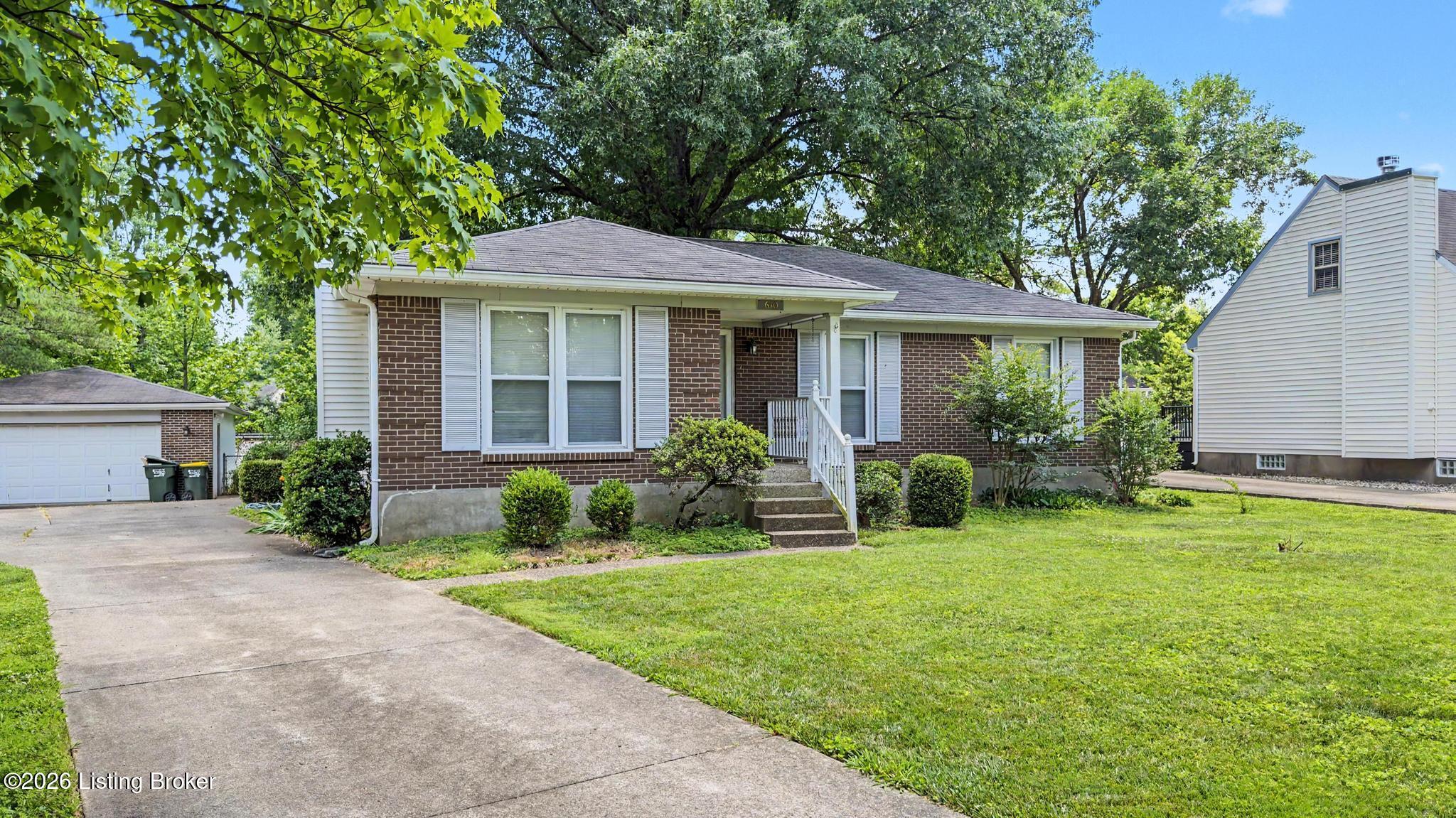 610 Stivers Road Louisville, KY 40207 - Photo 2 of 39 610 Stivers Road-4