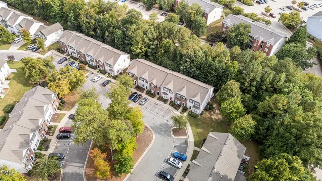 a picture of a bench in front of a wall