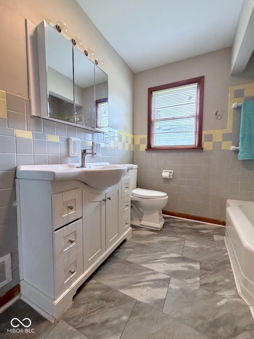 312 South Carr Road Plainfield, IN 46168 - Photo 27 of 45