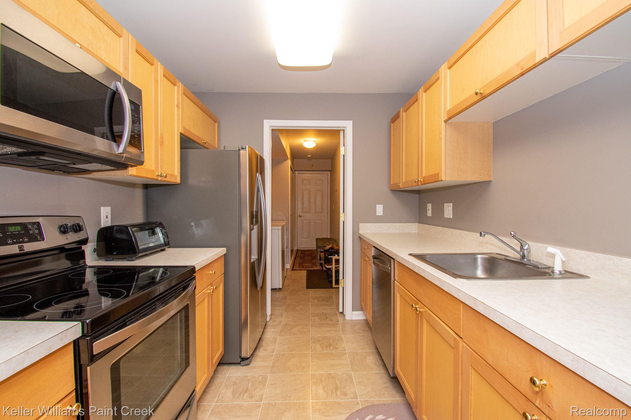 3442 Tremonte Circle Rochester, MI 48306 - Photo 15 of 17 Gallery Image 15