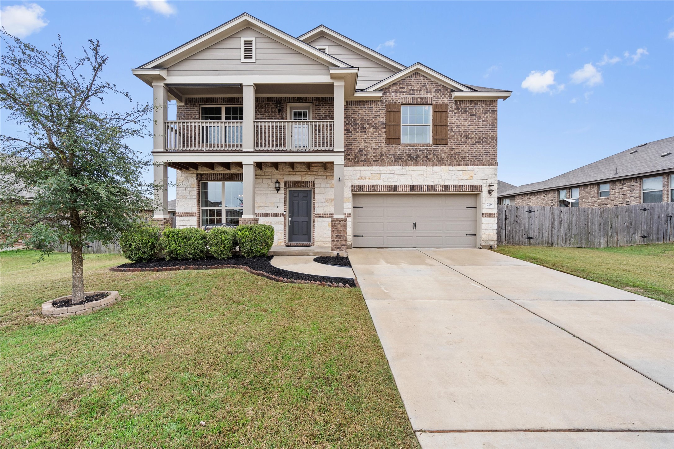 729 Coltrane Drive Pflugerville, TX 78660 - Photo 5 of 20 Welcome home to 729 Coltrane Dr!
