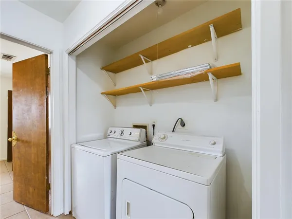$1,250 | 1601 George Bush Drive East, Unit B, College Station, TX 77840