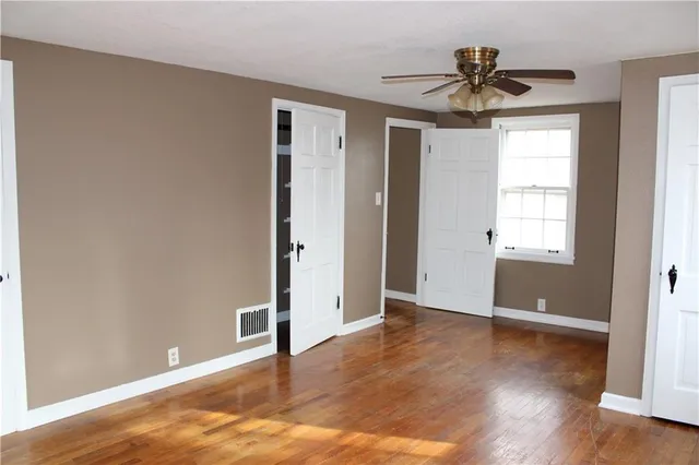 $225,000 | 2003 South Elm Street, Pittsburg, KS 66762