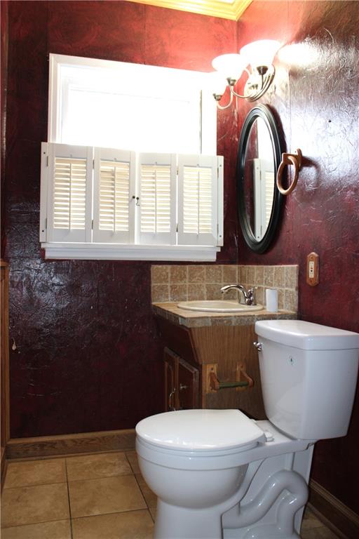 2003 South Elm Street Pittsburg, KS 66762 - Photo 18 of 29