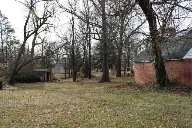 $225,000 | 2003 South Elm Street, Pittsburg, KS 66762