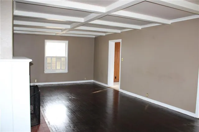 $225,000 | 2003 South Elm Street, Pittsburg, KS 66762