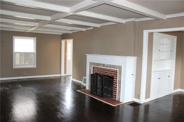 $225,000 | 2003 South Elm Street, Pittsburg, KS 66762