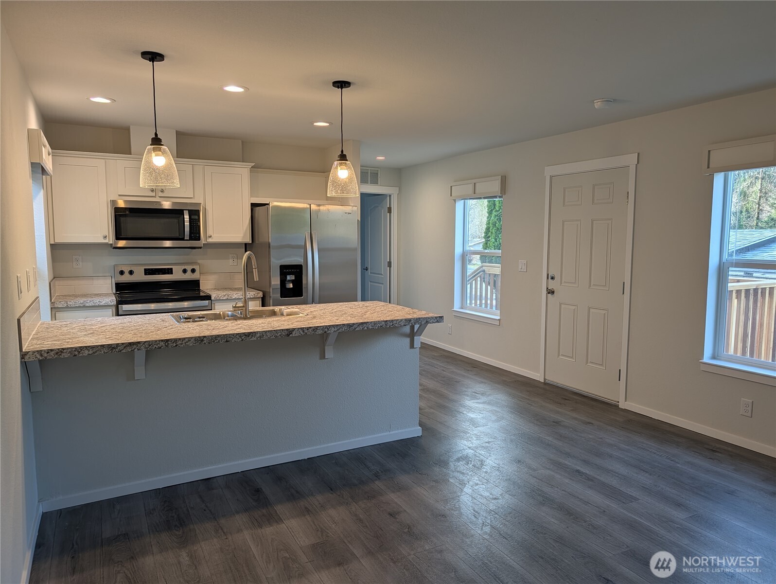 4000 Flynn Street, Unit 131 Bellingham, WA 98229 - Photo 3 of 17