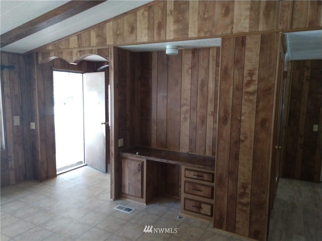 9706 Fruitdale Road Sedro-Woolley, WA 98284 - Photo 13 of 30 Gallery Image 13