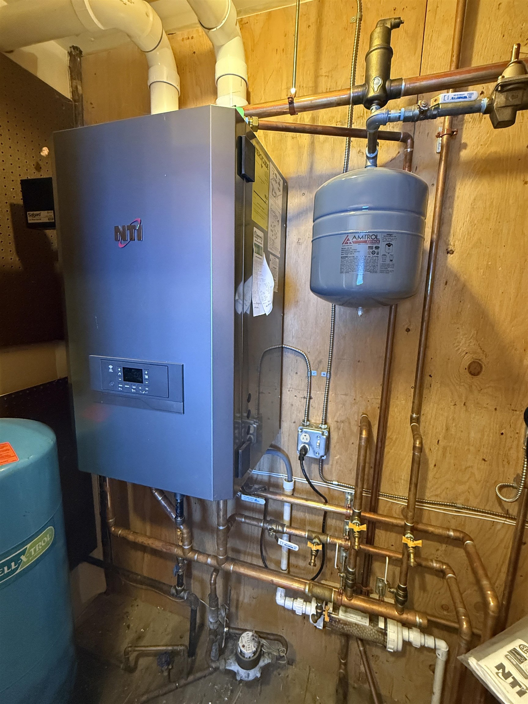 838 Main Street Warren, VT 05674 - Photo 12 of 36