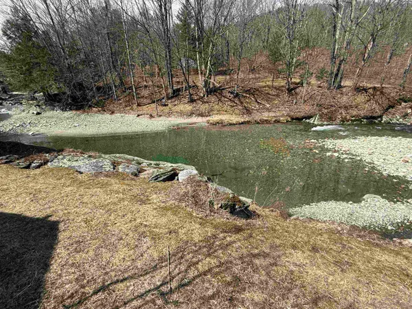 $420,000 | 838 Main Street, Warren, VT 05674