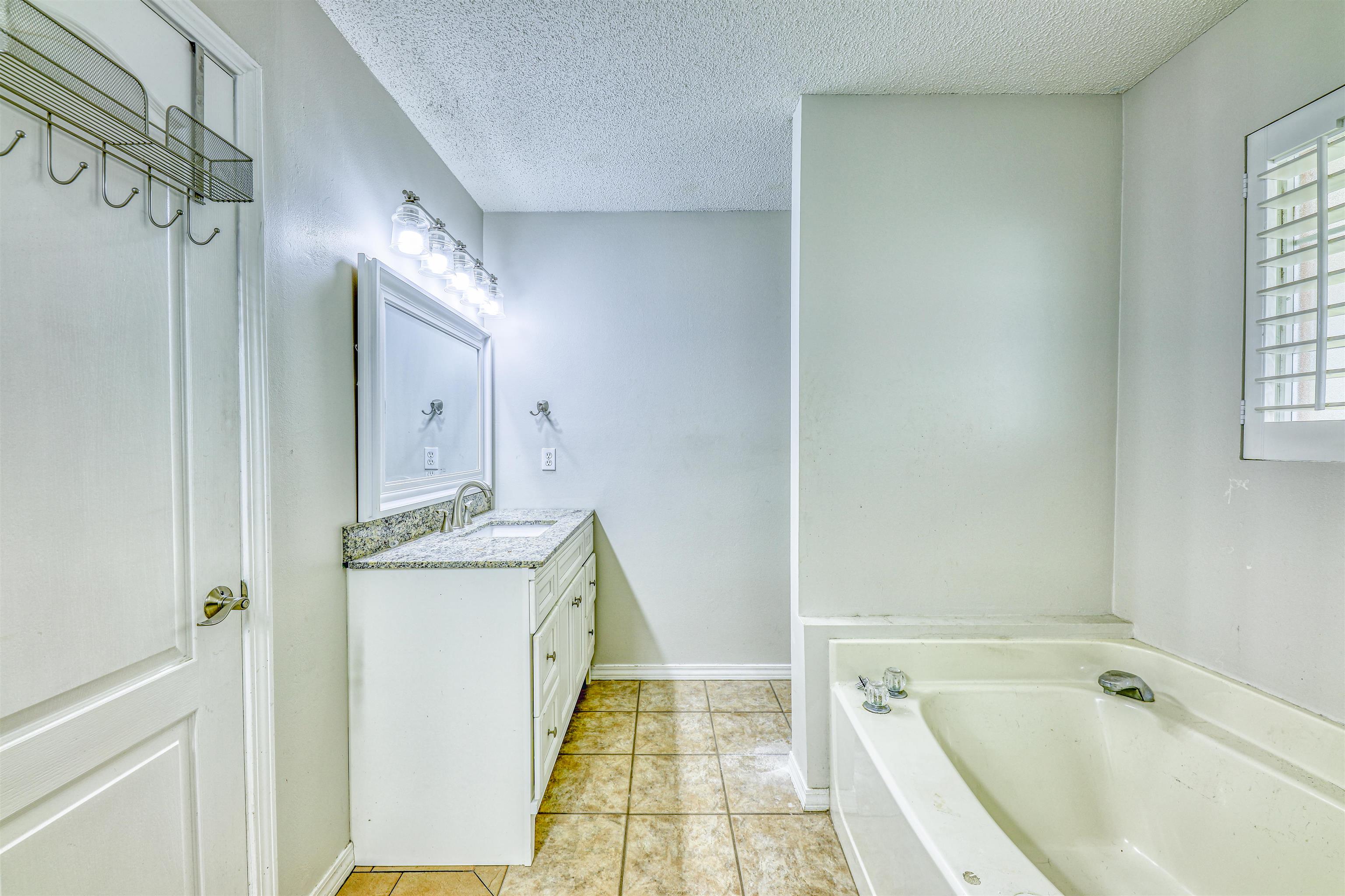 24400 Lauder Place Orange Beach, AL 36561 - Photo 14 of 29