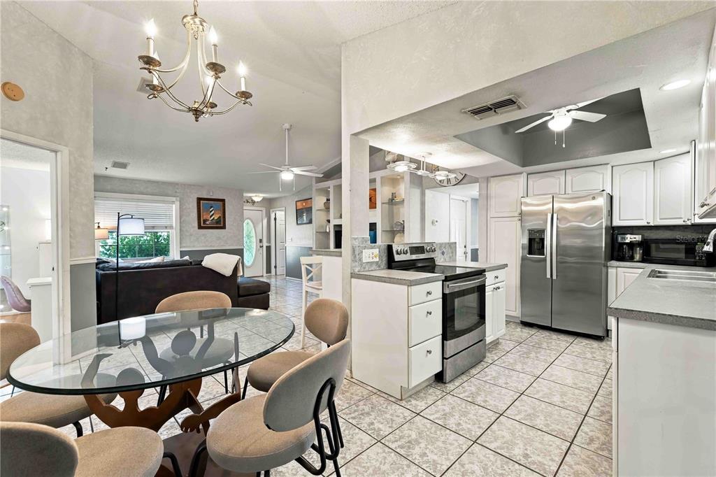 1613 Wharf Road Sarasota, FL 34231 - Photo 14 of 81 Gallery Image 14