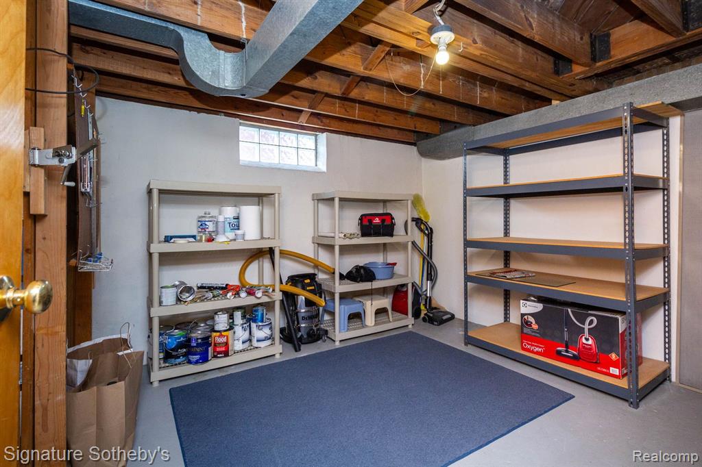 2252 Pembroke Road Birmingham, MI 48009 - Photo 30 of 41