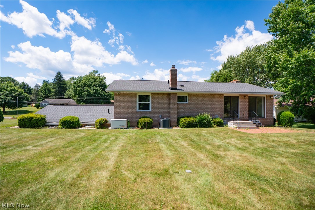 2421 Fairview Road Uniontown, OH 44685 - Photo 31 of 40