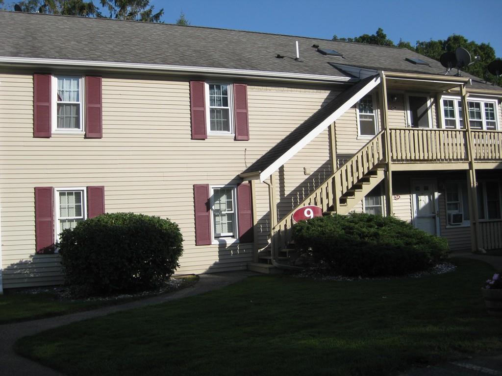 1029 Iyanough Road, Unit 9D Hyannis, MA 02601 - Photo 1 of 7 Gallery Image 1