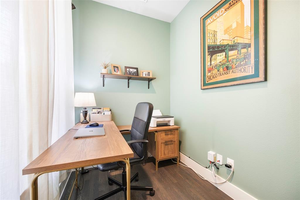 312 North Henderson Avenue, Unit 1 Dallas, TX 75214 - Photo 21 of 25 a room with a table chairs and a workspace