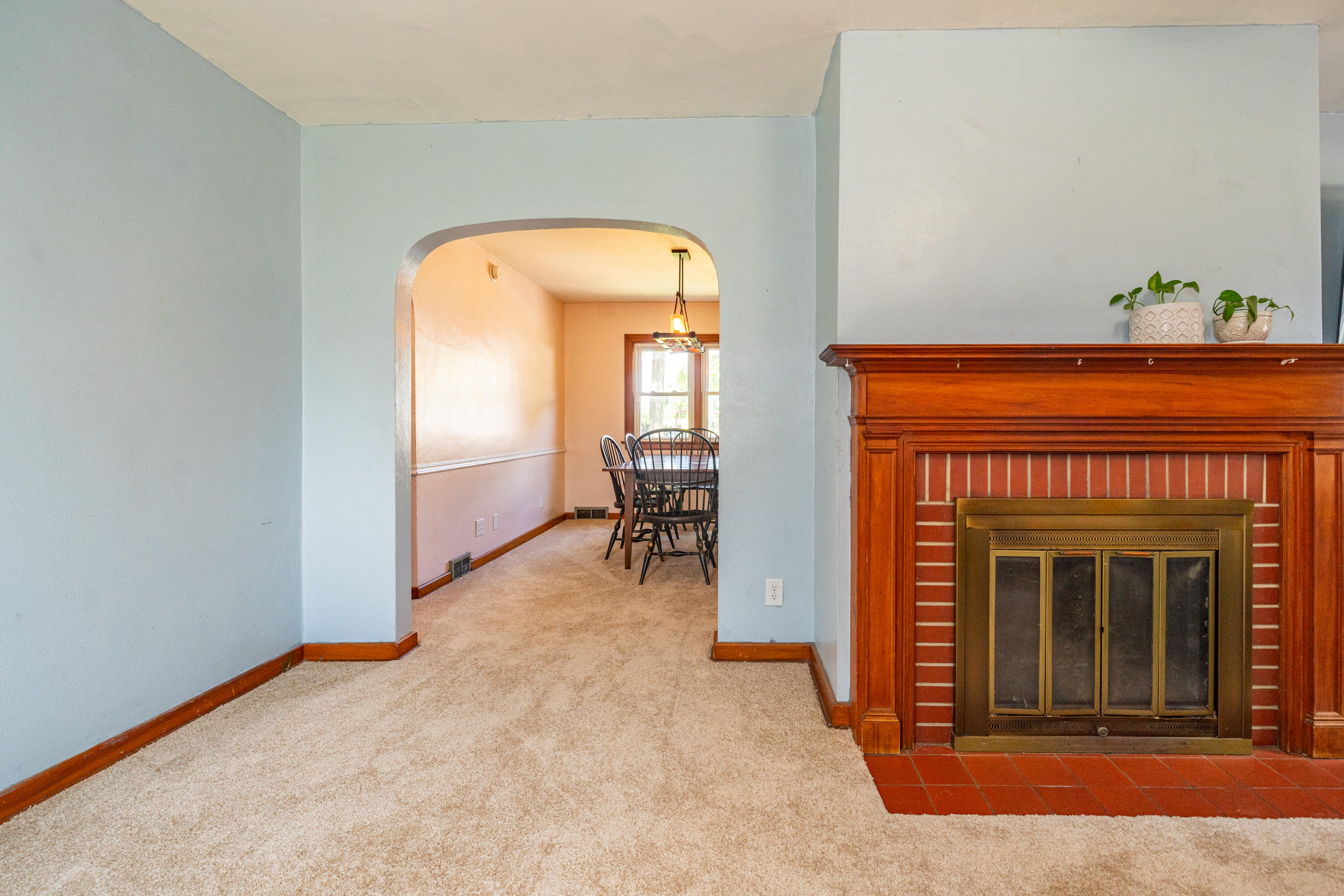 2576 Middle Urbana Road Springfield, OH 45503 - Photo 6 of 55