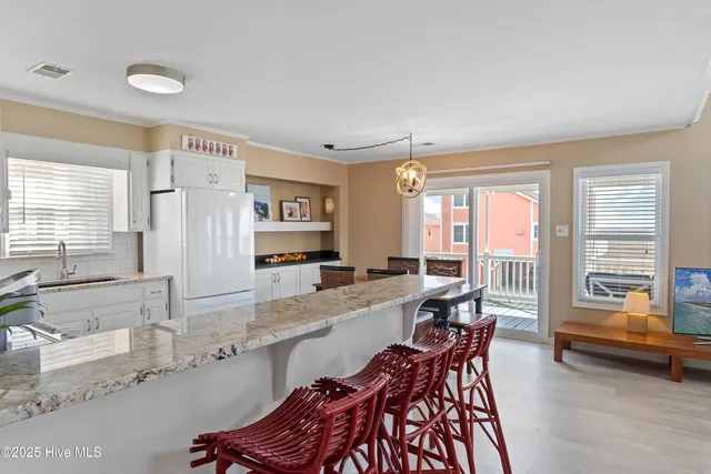 $1,199,000 | 419 40th Street, Sunset Beach, NC 28468