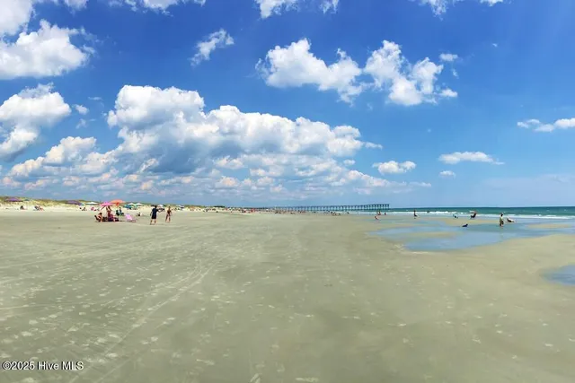 $1,199,000 | 419 40th Street, Sunset Beach, NC 28468