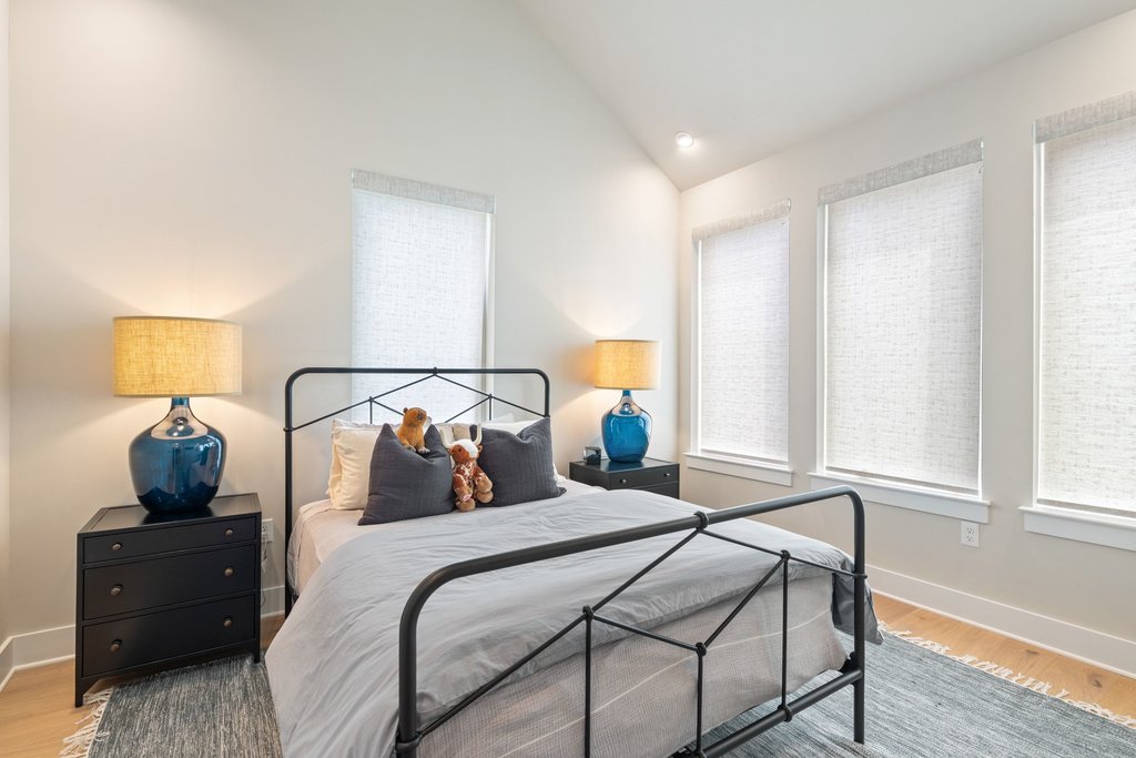 2300 Enfield Road, Unit 304 Austin, TX 78703 - Photo 9 of 16