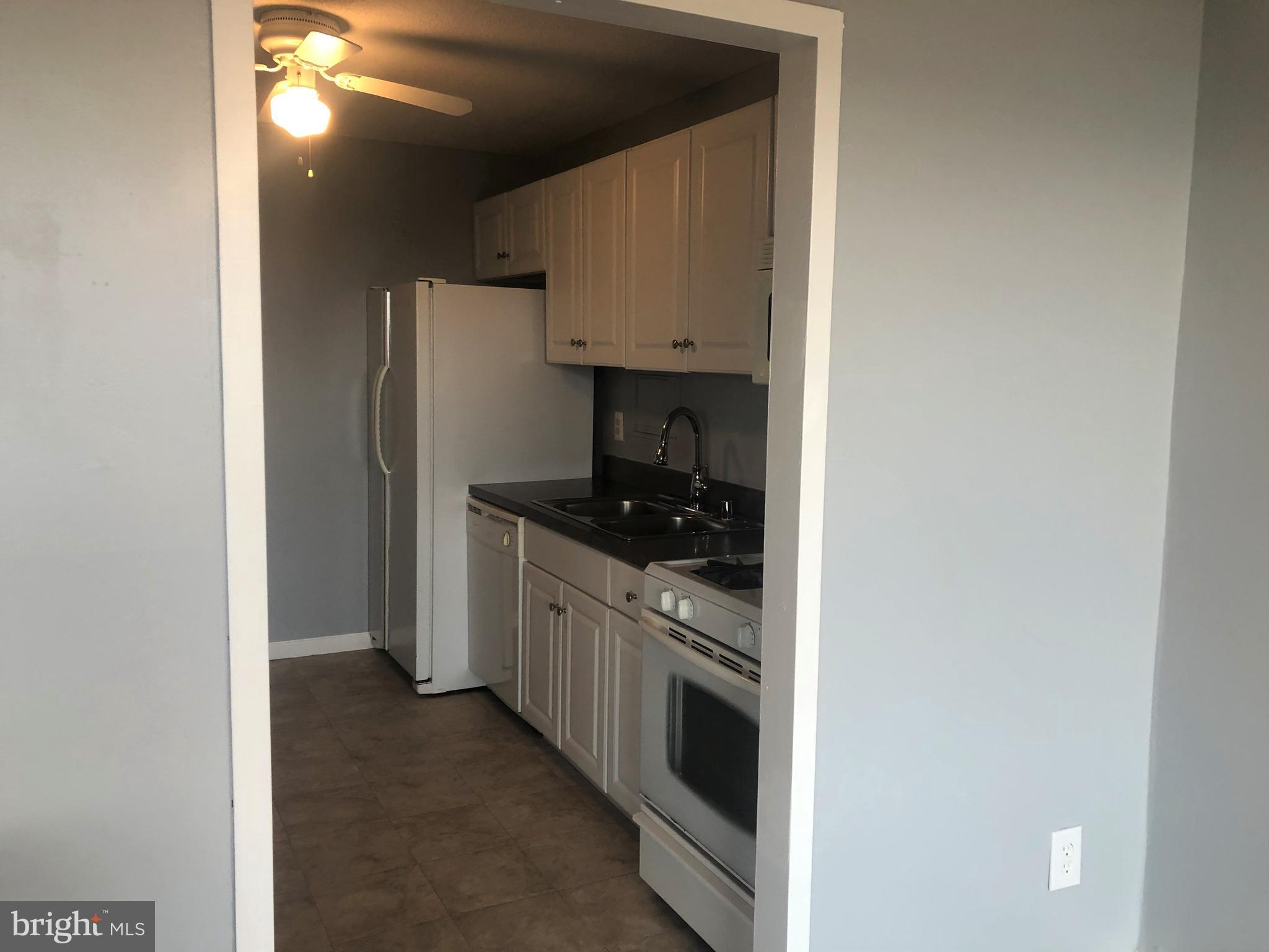 1836 Metzerott Road, Unit 1906 Adelphi, MD 20783 - Photo 8 of 68 Kitchen Appliances