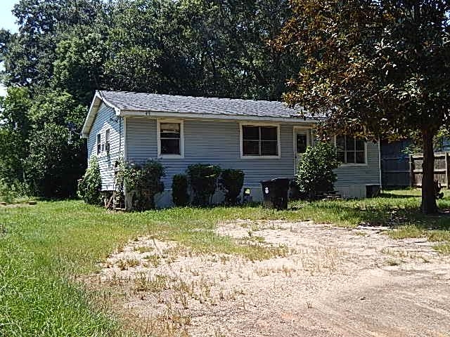 22849 Mobile Street Robertsdale, AL 36567 - Photo 2 of 15 Front Of Structure